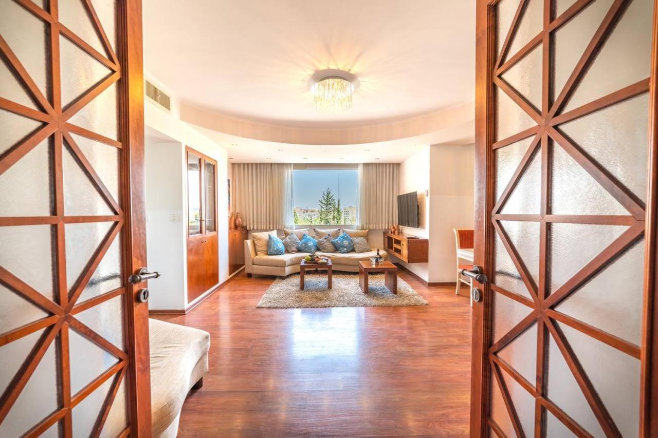 Art Apartment In Mamila - Art & View Jérusalem Extérieur photo